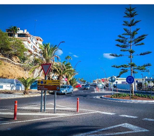 Lovely 2 Bedroom Apartment Near Las Vistas Beach Adults Only! Playa de las Americas  Exteriör bild
